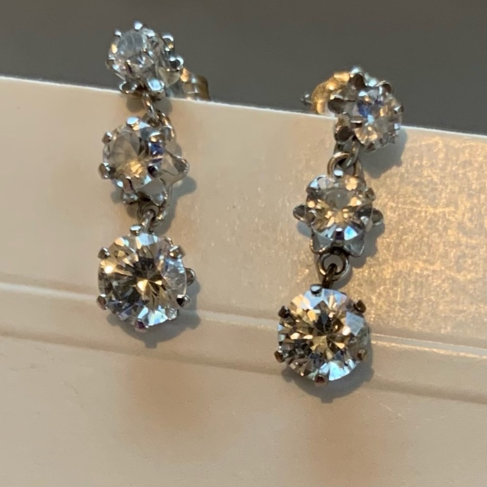SILVER 3 CZ Diamond Drop Earrings VINTAGE EDWARDIAN-STYLE 
DANGLE EARRINGS 1” - Picture 5 of 9